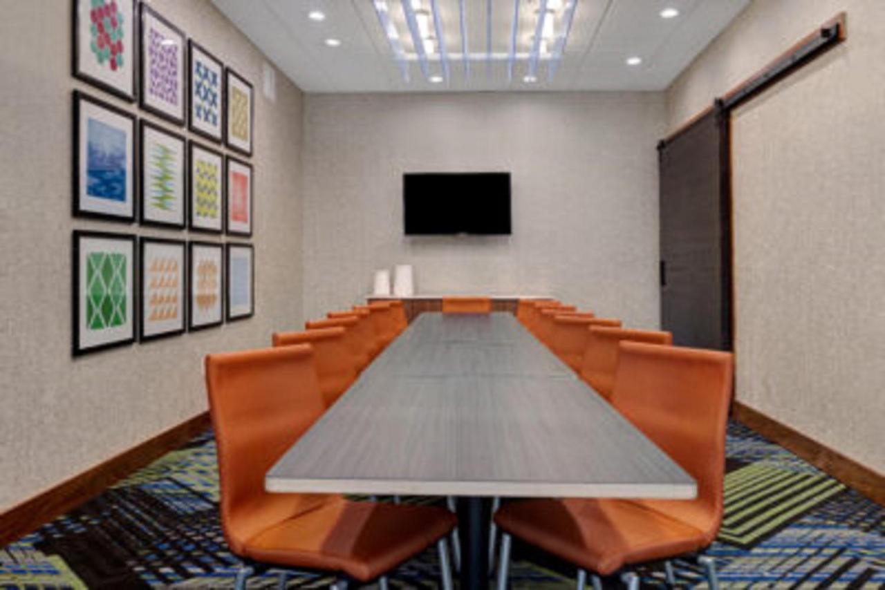 Holiday Inn Express & Suites - Grand Rapids South - Wyoming By Ihg Εξωτερικό φωτογραφία